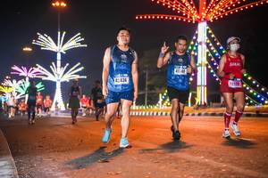 BIB: 41348, 42436, 14128
                            <button type="button" onclick="openModal(17915310)" class="btn btn-primary btn-sm float-right btn-popup" data-toggle="modal" data-target=".modal-high-quality">
                        <i class="fas fa-shopping-cart"></i> Add to Cart
                    </button>
                                            <button type="button" onclick="isThisMe(17915310, true)" class="btn btn-success btn-sm float-right btn-popup btn-isme hidden" data-toggle="tooltip" data-placement="bottom" title="นี่คือรูปของคุณใช่ไหม คลิกที่นี่เพื่อเอาเข้าอัลบั้ม">
                        <i class="fas fa-plus"></i> Add to album
                    </button>
                    <button type="button" onclick="isThisMe(17915310, false)" class="btn btn-warning btn-sm float-right btn-popup btn-isnotme hidden">
                        <i class="fas fa-ban"></i> Remove from album
                    </button>