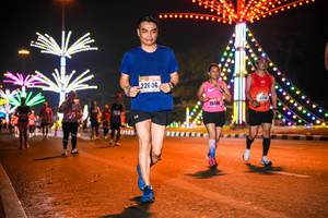 BIB: 226, 4248
                            <button type="button" onclick="openModal(17915692)" class="btn btn-primary btn-sm float-right btn-popup" data-toggle="modal" data-target=".modal-high-quality">
                        <i class="fas fa-shopping-cart"></i> Add to Cart
                    </button>
                                            <button type="button" onclick="isThisMe(17915692, true)" class="btn btn-success btn-sm float-right btn-popup btn-isme hidden" data-toggle="tooltip" data-placement="bottom" title="นี่คือรูปของคุณใช่ไหม คลิกที่นี่เพื่อเอาเข้าอัลบั้ม">
                        <i class="fas fa-plus"></i> Add to album
                    </button>
                    <button type="button" onclick="isThisMe(17915692, false)" class="btn btn-warning btn-sm float-right btn-popup btn-isnotme hidden">
                        <i class="fas fa-ban"></i> Remove from album
                    </button>