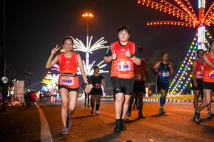 BIB: 196, 265, 1555, 25890
                            <button type="button" onclick="openModal(17939997)" class="btn btn-primary btn-sm float-right btn-popup" data-toggle="modal" data-target=".modal-high-quality">
                        <i class="fas fa-shopping-cart"></i> Add to Cart
                    </button>
                                            <button type="button" onclick="isThisMe(17939997, true)" class="btn btn-success btn-sm float-right btn-popup btn-isme hidden" data-toggle="tooltip" data-placement="bottom" title="นี่คือรูปของคุณใช่ไหม คลิกที่นี่เพื่อเอาเข้าอัลบั้ม">
                        <i class="fas fa-plus"></i> Add to album
                    </button>
                    <button type="button" onclick="isThisMe(17939997, false)" class="btn btn-warning btn-sm float-right btn-popup btn-isnotme hidden">
                        <i class="fas fa-ban"></i> Remove from album
                    </button>