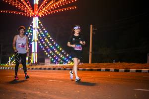 BIB: 4799
                            <button type="button" onclick="openModal(17995583)" class="btn btn-primary btn-sm float-right btn-popup" data-toggle="modal" data-target=".modal-high-quality">
                        <i class="fas fa-shopping-cart"></i> Add to Cart
                    </button>
                                            <button type="button" onclick="isThisMe(17995583, true)" class="btn btn-success btn-sm float-right btn-popup btn-isme hidden" data-toggle="tooltip" data-placement="bottom" title="นี่คือรูปของคุณใช่ไหม คลิกที่นี่เพื่อเอาเข้าอัลบั้ม">
                        <i class="fas fa-plus"></i> Add to album
                    </button>
                    <button type="button" onclick="isThisMe(17995583, false)" class="btn btn-warning btn-sm float-right btn-popup btn-isnotme hidden">
                        <i class="fas fa-ban"></i> Remove from album
                    </button>