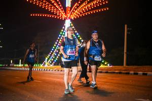 BIB: 4300, 43318
                            <button type="button" onclick="openModal(17996194)" class="btn btn-primary btn-sm float-right btn-popup" data-toggle="modal" data-target=".modal-high-quality">
                        <i class="fas fa-shopping-cart"></i> Add to Cart
                    </button>
                                            <button type="button" onclick="isThisMe(17996194, true)" class="btn btn-success btn-sm float-right btn-popup btn-isme hidden" data-toggle="tooltip" data-placement="bottom" title="นี่คือรูปของคุณใช่ไหม คลิกที่นี่เพื่อเอาเข้าอัลบั้ม">
                        <i class="fas fa-plus"></i> Add to album
                    </button>
                    <button type="button" onclick="isThisMe(17996194, false)" class="btn btn-warning btn-sm float-right btn-popup btn-isnotme hidden">
                        <i class="fas fa-ban"></i> Remove from album
                    </button>