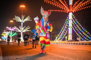 BIB: 42818
                            <button type="button" onclick="openModal(17995790)" class="btn btn-primary btn-sm float-right btn-popup" data-toggle="modal" data-target=".modal-high-quality">
                        <i class="fas fa-shopping-cart"></i> Add to Cart
                    </button>
                                            <button type="button" onclick="isThisMe(17995790, true)" class="btn btn-success btn-sm float-right btn-popup btn-isme hidden" data-toggle="tooltip" data-placement="bottom" title="นี่คือรูปของคุณใช่ไหม คลิกที่นี่เพื่อเอาเข้าอัลบั้ม">
                        <i class="fas fa-plus"></i> Add to album
                    </button>
                    <button type="button" onclick="isThisMe(17995790, false)" class="btn btn-warning btn-sm float-right btn-popup btn-isnotme hidden">
                        <i class="fas fa-ban"></i> Remove from album
                    </button>