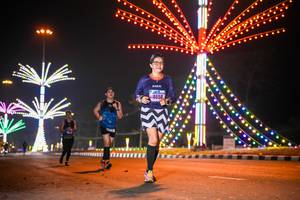BIB: 4650
                            <button type="button" onclick="openModal(17993354)" class="btn btn-primary btn-sm float-right btn-popup" data-toggle="modal" data-target=".modal-high-quality">
                        <i class="fas fa-shopping-cart"></i> Add to Cart
                    </button>
                                            <button type="button" onclick="isThisMe(17993354, true)" class="btn btn-success btn-sm float-right btn-popup btn-isme hidden" data-toggle="tooltip" data-placement="bottom" title="นี่คือรูปของคุณใช่ไหม คลิกที่นี่เพื่อเอาเข้าอัลบั้ม">
                        <i class="fas fa-plus"></i> Add to album
                    </button>
                    <button type="button" onclick="isThisMe(17993354, false)" class="btn btn-warning btn-sm float-right btn-popup btn-isnotme hidden">
                        <i class="fas fa-ban"></i> Remove from album
                    </button>