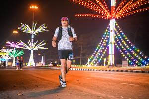 BIB: 407
                            <button type="button" onclick="openModal(17995933)" class="btn btn-primary btn-sm float-right btn-popup" data-toggle="modal" data-target=".modal-high-quality">
                        <i class="fas fa-shopping-cart"></i> Add to Cart
                    </button>
                                            <button type="button" onclick="isThisMe(17995933, true)" class="btn btn-success btn-sm float-right btn-popup btn-isme hidden" data-toggle="tooltip" data-placement="bottom" title="นี่คือรูปของคุณใช่ไหม คลิกที่นี่เพื่อเอาเข้าอัลบั้ม">
                        <i class="fas fa-plus"></i> Add to album
                    </button>
                    <button type="button" onclick="isThisMe(17995933, false)" class="btn btn-warning btn-sm float-right btn-popup btn-isnotme hidden">
                        <i class="fas fa-ban"></i> Remove from album
                    </button>