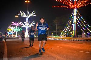 BIB: 43130
                            <button type="button" onclick="openModal(17996151)" class="btn btn-primary btn-sm float-right btn-popup" data-toggle="modal" data-target=".modal-high-quality">
                        <i class="fas fa-shopping-cart"></i> Add to Cart
                    </button>
                                            <button type="button" onclick="isThisMe(17996151, true)" class="btn btn-success btn-sm float-right btn-popup btn-isme hidden" data-toggle="tooltip" data-placement="bottom" title="นี่คือรูปของคุณใช่ไหม คลิกที่นี่เพื่อเอาเข้าอัลบั้ม">
                        <i class="fas fa-plus"></i> Add to album
                    </button>
                    <button type="button" onclick="isThisMe(17996151, false)" class="btn btn-warning btn-sm float-right btn-popup btn-isnotme hidden">
                        <i class="fas fa-ban"></i> Remove from album
                    </button>