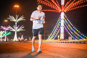 BIB: 195, 78411
                            <button type="button" onclick="openModal(17995910)" class="btn btn-primary btn-sm float-right btn-popup" data-toggle="modal" data-target=".modal-high-quality">
                        <i class="fas fa-shopping-cart"></i> Add to Cart
                    </button>
                                            <button type="button" onclick="isThisMe(17995910, true)" class="btn btn-success btn-sm float-right btn-popup btn-isme hidden" data-toggle="tooltip" data-placement="bottom" title="นี่คือรูปของคุณใช่ไหม คลิกที่นี่เพื่อเอาเข้าอัลบั้ม">
                        <i class="fas fa-plus"></i> Add to album
                    </button>
                    <button type="button" onclick="isThisMe(17995910, false)" class="btn btn-warning btn-sm float-right btn-popup btn-isnotme hidden">
                        <i class="fas fa-ban"></i> Remove from album
                    </button>