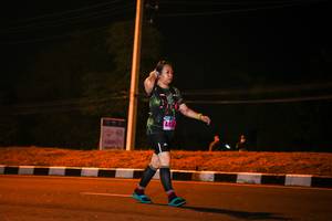 BIB: 4450
                            <button type="button" onclick="openModal(17995990)" class="btn btn-primary btn-sm float-right btn-popup" data-toggle="modal" data-target=".modal-high-quality">
                        <i class="fas fa-shopping-cart"></i> Add to Cart
                    </button>
                                            <button type="button" onclick="isThisMe(17995990, true)" class="btn btn-success btn-sm float-right btn-popup btn-isme hidden" data-toggle="tooltip" data-placement="bottom" title="นี่คือรูปของคุณใช่ไหม คลิกที่นี่เพื่อเอาเข้าอัลบั้ม">
                        <i class="fas fa-plus"></i> Add to album
                    </button>
                    <button type="button" onclick="isThisMe(17995990, false)" class="btn btn-warning btn-sm float-right btn-popup btn-isnotme hidden">
                        <i class="fas fa-ban"></i> Remove from album
                    </button>