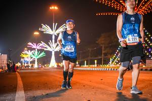 BIB: 221, 40305
                            <button type="button" onclick="openModal(17995807)" class="btn btn-primary btn-sm float-right btn-popup" data-toggle="modal" data-target=".modal-high-quality">
                        <i class="fas fa-shopping-cart"></i> Add to Cart
                    </button>
                                            <button type="button" onclick="isThisMe(17995807, true)" class="btn btn-success btn-sm float-right btn-popup btn-isme hidden" data-toggle="tooltip" data-placement="bottom" title="นี่คือรูปของคุณใช่ไหม คลิกที่นี่เพื่อเอาเข้าอัลบั้ม">
                        <i class="fas fa-plus"></i> Add to album
                    </button>
                    <button type="button" onclick="isThisMe(17995807, false)" class="btn btn-warning btn-sm float-right btn-popup btn-isnotme hidden">
                        <i class="fas fa-ban"></i> Remove from album
                    </button>