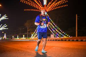 BIB: 43340
                            <button type="button" onclick="openModal(17995879)" class="btn btn-primary btn-sm float-right btn-popup" data-toggle="modal" data-target=".modal-high-quality">
                        <i class="fas fa-shopping-cart"></i> Add to Cart
                    </button>
                                            <button type="button" onclick="isThisMe(17995879, true)" class="btn btn-success btn-sm float-right btn-popup btn-isme hidden" data-toggle="tooltip" data-placement="bottom" title="นี่คือรูปของคุณใช่ไหม คลิกที่นี่เพื่อเอาเข้าอัลบั้ม">
                        <i class="fas fa-plus"></i> Add to album
                    </button>
                    <button type="button" onclick="isThisMe(17995879, false)" class="btn btn-warning btn-sm float-right btn-popup btn-isnotme hidden">
                        <i class="fas fa-ban"></i> Remove from album
                    </button>