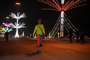 BIB: 
                            <button type="button" onclick="openModal(17433729)" class="btn btn-primary btn-sm float-right btn-popup" data-toggle="modal" data-target=".modal-high-quality">
                        <i class="fas fa-shopping-cart"></i> Add to Cart
                    </button>
                                            <button type="button" onclick="isThisMe(17433729, true)" class="btn btn-success btn-sm float-right btn-popup btn-isme hidden" data-toggle="tooltip" data-placement="bottom" title="นี่คือรูปของคุณใช่ไหม คลิกที่นี่เพื่อเอาเข้าอัลบั้ม">
                        <i class="fas fa-plus"></i> Add to album
                    </button>
                    <button type="button" onclick="isThisMe(17433729, false)" class="btn btn-warning btn-sm float-right btn-popup btn-isnotme hidden">
                        <i class="fas fa-ban"></i> Remove from album
                    </button>