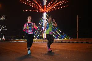 BIB: 1527
                            <button type="button" onclick="openModal(17424878)" class="btn btn-primary btn-sm float-right btn-popup" data-toggle="modal" data-target=".modal-high-quality">
                        <i class="fas fa-shopping-cart"></i> Add to Cart
                    </button>
                                            <button type="button" onclick="isThisMe(17424878, true)" class="btn btn-success btn-sm float-right btn-popup btn-isme hidden" data-toggle="tooltip" data-placement="bottom" title="นี่คือรูปของคุณใช่ไหม คลิกที่นี่เพื่อเอาเข้าอัลบั้ม">
                        <i class="fas fa-plus"></i> Add to album
                    </button>
                    <button type="button" onclick="isThisMe(17424878, false)" class="btn btn-warning btn-sm float-right btn-popup btn-isnotme hidden">
                        <i class="fas fa-ban"></i> Remove from album
                    </button>