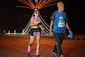 BIB: 43098, 78415
                            <button type="button" onclick="openModal(17434442)" class="btn btn-primary btn-sm float-right btn-popup" data-toggle="modal" data-target=".modal-high-quality">
                        <i class="fas fa-shopping-cart"></i> Add to Cart
                    </button>
                                            <button type="button" onclick="isThisMe(17434442, true)" class="btn btn-success btn-sm float-right btn-popup btn-isme hidden" data-toggle="tooltip" data-placement="bottom" title="นี่คือรูปของคุณใช่ไหม คลิกที่นี่เพื่อเอาเข้าอัลบั้ม">
                        <i class="fas fa-plus"></i> Add to album
                    </button>
                    <button type="button" onclick="isThisMe(17434442, false)" class="btn btn-warning btn-sm float-right btn-popup btn-isnotme hidden">
                        <i class="fas fa-ban"></i> Remove from album
                    </button>