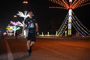 BIB: 0761
                            <button type="button" onclick="openModal(17434813)" class="btn btn-primary btn-sm float-right btn-popup" data-toggle="modal" data-target=".modal-high-quality">
                        <i class="fas fa-shopping-cart"></i> Add to Cart
                    </button>
                                            <button type="button" onclick="isThisMe(17434813, true)" class="btn btn-success btn-sm float-right btn-popup btn-isme hidden" data-toggle="tooltip" data-placement="bottom" title="นี่คือรูปของคุณใช่ไหม คลิกที่นี่เพื่อเอาเข้าอัลบั้ม">
                        <i class="fas fa-plus"></i> Add to album
                    </button>
                    <button type="button" onclick="isThisMe(17434813, false)" class="btn btn-warning btn-sm float-right btn-popup btn-isnotme hidden">
                        <i class="fas fa-ban"></i> Remove from album
                    </button>