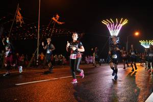 BIB: 424
                            <button type="button" onclick="openModal(16637493)" class="btn btn-primary btn-sm float-right btn-popup" data-toggle="modal" data-target=".modal-high-quality">
                        <i class="fas fa-shopping-cart"></i> Add to Cart
                    </button>
                                            <button type="button" onclick="isThisMe(16637493, true)" class="btn btn-success btn-sm float-right btn-popup btn-isme hidden" data-toggle="tooltip" data-placement="bottom" title="นี่คือรูปของคุณใช่ไหม คลิกที่นี่เพื่อเอาเข้าอัลบั้ม">
                        <i class="fas fa-plus"></i> Add to album
                    </button>
                    <button type="button" onclick="isThisMe(16637493, false)" class="btn btn-warning btn-sm float-right btn-popup btn-isnotme hidden">
                        <i class="fas fa-ban"></i> Remove from album
                    </button>