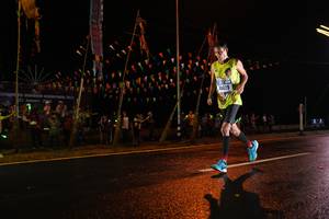 BIB: 40625
                            <button type="button" onclick="openModal(16813998)" class="btn btn-primary btn-sm float-right btn-popup" data-toggle="modal" data-target=".modal-high-quality">
                        <i class="fas fa-shopping-cart"></i> Add to Cart
                    </button>
                                            <button type="button" onclick="isThisMe(16813998, true)" class="btn btn-success btn-sm float-right btn-popup btn-isme hidden" data-toggle="tooltip" data-placement="bottom" title="นี่คือรูปของคุณใช่ไหม คลิกที่นี่เพื่อเอาเข้าอัลบั้ม">
                        <i class="fas fa-plus"></i> Add to album
                    </button>
                    <button type="button" onclick="isThisMe(16813998, false)" class="btn btn-warning btn-sm float-right btn-popup btn-isnotme hidden">
                        <i class="fas fa-ban"></i> Remove from album
                    </button>