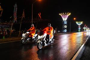 BIB: 
                            <button type="button" onclick="openModal(16262556)" class="btn btn-primary btn-sm float-right btn-popup" data-toggle="modal" data-target=".modal-high-quality">
                        <i class="fas fa-shopping-cart"></i> Add to Cart
                    </button>
                                            <button type="button" onclick="isThisMe(16262556, true)" class="btn btn-success btn-sm float-right btn-popup btn-isme hidden" data-toggle="tooltip" data-placement="bottom" title="นี่คือรูปของคุณใช่ไหม คลิกที่นี่เพื่อเอาเข้าอัลบั้ม">
                        <i class="fas fa-plus"></i> Add to album
                    </button>
                    <button type="button" onclick="isThisMe(16262556, false)" class="btn btn-warning btn-sm float-right btn-popup btn-isnotme hidden">
                        <i class="fas fa-ban"></i> Remove from album
                    </button>