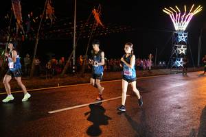 BIB: 
                            <button type="button" onclick="openModal(16730663)" class="btn btn-primary btn-sm float-right btn-popup" data-toggle="modal" data-target=".modal-high-quality">
                        <i class="fas fa-shopping-cart"></i> Add to Cart
                    </button>
                                            <button type="button" onclick="isThisMe(16730663, true)" class="btn btn-success btn-sm float-right btn-popup btn-isme hidden" data-toggle="tooltip" data-placement="bottom" title="นี่คือรูปของคุณใช่ไหม คลิกที่นี่เพื่อเอาเข้าอัลบั้ม">
                        <i class="fas fa-plus"></i> Add to album
                    </button>
                    <button type="button" onclick="isThisMe(16730663, false)" class="btn btn-warning btn-sm float-right btn-popup btn-isnotme hidden">
                        <i class="fas fa-ban"></i> Remove from album
                    </button>