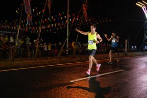 BIB: 222, 505
                            <button type="button" onclick="openModal(16381137)" class="btn btn-primary btn-sm float-right btn-popup" data-toggle="modal" data-target=".modal-high-quality">
                        <i class="fas fa-shopping-cart"></i> Add to Cart
                    </button>
                                            <button type="button" onclick="isThisMe(16381137, true)" class="btn btn-success btn-sm float-right btn-popup btn-isme hidden" data-toggle="tooltip" data-placement="bottom" title="นี่คือรูปของคุณใช่ไหม คลิกที่นี่เพื่อเอาเข้าอัลบั้ม">
                        <i class="fas fa-plus"></i> Add to album
                    </button>
                    <button type="button" onclick="isThisMe(16381137, false)" class="btn btn-warning btn-sm float-right btn-popup btn-isnotme hidden">
                        <i class="fas fa-ban"></i> Remove from album
                    </button>