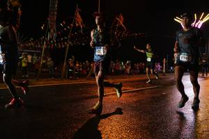 BIB: 407, 41945
                            <button type="button" onclick="openModal(16452923)" class="btn btn-primary btn-sm float-right btn-popup" data-toggle="modal" data-target=".modal-high-quality">
                        <i class="fas fa-shopping-cart"></i> Add to Cart
                    </button>
                                            <button type="button" onclick="isThisMe(16452923, true)" class="btn btn-success btn-sm float-right btn-popup btn-isme hidden" data-toggle="tooltip" data-placement="bottom" title="นี่คือรูปของคุณใช่ไหม คลิกที่นี่เพื่อเอาเข้าอัลบั้ม">
                        <i class="fas fa-plus"></i> Add to album
                    </button>
                    <button type="button" onclick="isThisMe(16452923, false)" class="btn btn-warning btn-sm float-right btn-popup btn-isnotme hidden">
                        <i class="fas fa-ban"></i> Remove from album
                    </button>