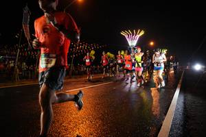 BIB: 250
                            <button type="button" onclick="openModal(16824974)" class="btn btn-primary btn-sm float-right btn-popup" data-toggle="modal" data-target=".modal-high-quality">
                        <i class="fas fa-shopping-cart"></i> Add to Cart
                    </button>
                                            <button type="button" onclick="isThisMe(16824974, true)" class="btn btn-success btn-sm float-right btn-popup btn-isme hidden" data-toggle="tooltip" data-placement="bottom" title="นี่คือรูปของคุณใช่ไหม คลิกที่นี่เพื่อเอาเข้าอัลบั้ม">
                        <i class="fas fa-plus"></i> Add to album
                    </button>
                    <button type="button" onclick="isThisMe(16824974, false)" class="btn btn-warning btn-sm float-right btn-popup btn-isnotme hidden">
                        <i class="fas fa-ban"></i> Remove from album
                    </button>