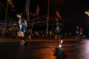 BIB: 150
                            <button type="button" onclick="openModal(16402280)" class="btn btn-primary btn-sm float-right btn-popup" data-toggle="modal" data-target=".modal-high-quality">
                        <i class="fas fa-shopping-cart"></i> Add to Cart
                    </button>
                                            <button type="button" onclick="isThisMe(16402280, true)" class="btn btn-success btn-sm float-right btn-popup btn-isme hidden" data-toggle="tooltip" data-placement="bottom" title="นี่คือรูปของคุณใช่ไหม คลิกที่นี่เพื่อเอาเข้าอัลบั้ม">
                        <i class="fas fa-plus"></i> Add to album
                    </button>
                    <button type="button" onclick="isThisMe(16402280, false)" class="btn btn-warning btn-sm float-right btn-popup btn-isnotme hidden">
                        <i class="fas fa-ban"></i> Remove from album
                    </button>