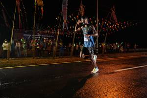 BIB: 4237
                            <button type="button" onclick="openModal(16299741)" class="btn btn-primary btn-sm float-right btn-popup" data-toggle="modal" data-target=".modal-high-quality">
                        <i class="fas fa-shopping-cart"></i> Add to Cart
                    </button>
                                            <button type="button" onclick="isThisMe(16299741, true)" class="btn btn-success btn-sm float-right btn-popup btn-isme hidden" data-toggle="tooltip" data-placement="bottom" title="นี่คือรูปของคุณใช่ไหม คลิกที่นี่เพื่อเอาเข้าอัลบั้ม">
                        <i class="fas fa-plus"></i> Add to album
                    </button>
                    <button type="button" onclick="isThisMe(16299741, false)" class="btn btn-warning btn-sm float-right btn-popup btn-isnotme hidden">
                        <i class="fas fa-ban"></i> Remove from album
                    </button>