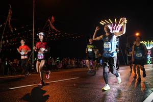 BIB: 42426, 0497
                            <button type="button" onclick="openModal(16676769)" class="btn btn-primary btn-sm float-right btn-popup" data-toggle="modal" data-target=".modal-high-quality">
                        <i class="fas fa-shopping-cart"></i> Add to Cart
                    </button>
                                            <button type="button" onclick="isThisMe(16676769, true)" class="btn btn-success btn-sm float-right btn-popup btn-isme hidden" data-toggle="tooltip" data-placement="bottom" title="นี่คือรูปของคุณใช่ไหม คลิกที่นี่เพื่อเอาเข้าอัลบั้ม">
                        <i class="fas fa-plus"></i> Add to album
                    </button>
                    <button type="button" onclick="isThisMe(16676769, false)" class="btn btn-warning btn-sm float-right btn-popup btn-isnotme hidden">
                        <i class="fas fa-ban"></i> Remove from album
                    </button>