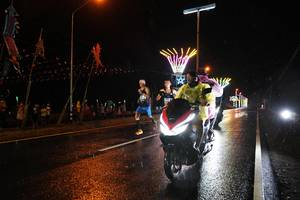 BIB: 
                            <button type="button" onclick="openModal(16262852)" class="btn btn-primary btn-sm float-right btn-popup" data-toggle="modal" data-target=".modal-high-quality">
                        <i class="fas fa-shopping-cart"></i> Add to Cart
                    </button>
                                            <button type="button" onclick="isThisMe(16262852, true)" class="btn btn-success btn-sm float-right btn-popup btn-isme hidden" data-toggle="tooltip" data-placement="bottom" title="นี่คือรูปของคุณใช่ไหม คลิกที่นี่เพื่อเอาเข้าอัลบั้ม">
                        <i class="fas fa-plus"></i> Add to album
                    </button>
                    <button type="button" onclick="isThisMe(16262852, false)" class="btn btn-warning btn-sm float-right btn-popup btn-isnotme hidden">
                        <i class="fas fa-ban"></i> Remove from album
                    </button>