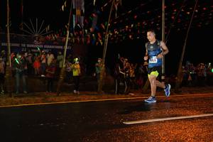 BIB: 202
                            <button type="button" onclick="openModal(16498768)" class="btn btn-primary btn-sm float-right btn-popup" data-toggle="modal" data-target=".modal-high-quality">
                        <i class="fas fa-shopping-cart"></i> Add to Cart
                    </button>
                                            <button type="button" onclick="isThisMe(16498768, true)" class="btn btn-success btn-sm float-right btn-popup btn-isme hidden" data-toggle="tooltip" data-placement="bottom" title="นี่คือรูปของคุณใช่ไหม คลิกที่นี่เพื่อเอาเข้าอัลบั้ม">
                        <i class="fas fa-plus"></i> Add to album
                    </button>
                    <button type="button" onclick="isThisMe(16498768, false)" class="btn btn-warning btn-sm float-right btn-popup btn-isnotme hidden">
                        <i class="fas fa-ban"></i> Remove from album
                    </button>