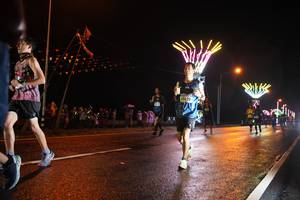 BIB: 40426
                            <button type="button" onclick="openModal(16637977)" class="btn btn-primary btn-sm float-right btn-popup" data-toggle="modal" data-target=".modal-high-quality">
                        <i class="fas fa-shopping-cart"></i> Add to Cart
                    </button>
                                            <button type="button" onclick="isThisMe(16637977, true)" class="btn btn-success btn-sm float-right btn-popup btn-isme hidden" data-toggle="tooltip" data-placement="bottom" title="นี่คือรูปของคุณใช่ไหม คลิกที่นี่เพื่อเอาเข้าอัลบั้ม">
                        <i class="fas fa-plus"></i> Add to album
                    </button>
                    <button type="button" onclick="isThisMe(16637977, false)" class="btn btn-warning btn-sm float-right btn-popup btn-isnotme hidden">
                        <i class="fas fa-ban"></i> Remove from album
                    </button>