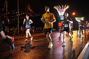 BIB: 256
                            <button type="button" onclick="openModal(16414605)" class="btn btn-primary btn-sm float-right btn-popup" data-toggle="modal" data-target=".modal-high-quality">
                        <i class="fas fa-shopping-cart"></i> Add to Cart
                    </button>
                                            <button type="button" onclick="isThisMe(16414605, true)" class="btn btn-success btn-sm float-right btn-popup btn-isme hidden" data-toggle="tooltip" data-placement="bottom" title="นี่คือรูปของคุณใช่ไหม คลิกที่นี่เพื่อเอาเข้าอัลบั้ม">
                        <i class="fas fa-plus"></i> Add to album
                    </button>
                    <button type="button" onclick="isThisMe(16414605, false)" class="btn btn-warning btn-sm float-right btn-popup btn-isnotme hidden">
                        <i class="fas fa-ban"></i> Remove from album
                    </button>