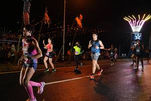 BIB: 222
                            <button type="button" onclick="openModal(16752789)" class="btn btn-primary btn-sm float-right btn-popup" data-toggle="modal" data-target=".modal-high-quality">
                        <i class="fas fa-shopping-cart"></i> Add to Cart
                    </button>
                                            <button type="button" onclick="isThisMe(16752789, true)" class="btn btn-success btn-sm float-right btn-popup btn-isme hidden" data-toggle="tooltip" data-placement="bottom" title="นี่คือรูปของคุณใช่ไหม คลิกที่นี่เพื่อเอาเข้าอัลบั้ม">
                        <i class="fas fa-plus"></i> Add to album
                    </button>
                    <button type="button" onclick="isThisMe(16752789, false)" class="btn btn-warning btn-sm float-right btn-popup btn-isnotme hidden">
                        <i class="fas fa-ban"></i> Remove from album
                    </button>