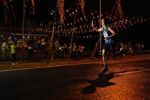 BIB: 202
                            <button type="button" onclick="openModal(16308946)" class="btn btn-primary btn-sm float-right btn-popup" data-toggle="modal" data-target=".modal-high-quality">
                        <i class="fas fa-shopping-cart"></i> Add to Cart
                    </button>
                                            <button type="button" onclick="isThisMe(16308946, true)" class="btn btn-success btn-sm float-right btn-popup btn-isme hidden" data-toggle="tooltip" data-placement="bottom" title="นี่คือรูปของคุณใช่ไหม คลิกที่นี่เพื่อเอาเข้าอัลบั้ม">
                        <i class="fas fa-plus"></i> Add to album
                    </button>
                    <button type="button" onclick="isThisMe(16308946, false)" class="btn btn-warning btn-sm float-right btn-popup btn-isnotme hidden">
                        <i class="fas fa-ban"></i> Remove from album
                    </button>