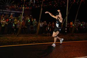 BIB: 202, 2022
                            <button type="button" onclick="openModal(16726935)" class="btn btn-primary btn-sm float-right btn-popup" data-toggle="modal" data-target=".modal-high-quality">
                        <i class="fas fa-shopping-cart"></i> Add to Cart
                    </button>
                                            <button type="button" onclick="isThisMe(16726935, true)" class="btn btn-success btn-sm float-right btn-popup btn-isme hidden" data-toggle="tooltip" data-placement="bottom" title="นี่คือรูปของคุณใช่ไหม คลิกที่นี่เพื่อเอาเข้าอัลบั้ม">
                        <i class="fas fa-plus"></i> Add to album
                    </button>
                    <button type="button" onclick="isThisMe(16726935, false)" class="btn btn-warning btn-sm float-right btn-popup btn-isnotme hidden">
                        <i class="fas fa-ban"></i> Remove from album
                    </button>