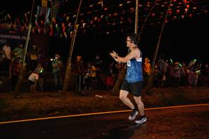 BIB: 202, 022
                            <button type="button" onclick="openModal(16545840)" class="btn btn-primary btn-sm float-right btn-popup" data-toggle="modal" data-target=".modal-high-quality">
                        <i class="fas fa-shopping-cart"></i> Add to Cart
                    </button>
                                            <button type="button" onclick="isThisMe(16545840, true)" class="btn btn-success btn-sm float-right btn-popup btn-isme hidden" data-toggle="tooltip" data-placement="bottom" title="นี่คือรูปของคุณใช่ไหม คลิกที่นี่เพื่อเอาเข้าอัลบั้ม">
                        <i class="fas fa-plus"></i> Add to album
                    </button>
                    <button type="button" onclick="isThisMe(16545840, false)" class="btn btn-warning btn-sm float-right btn-popup btn-isnotme hidden">
                        <i class="fas fa-ban"></i> Remove from album
                    </button>