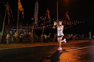 BIB: 246
                            <button type="button" onclick="openModal(16280833)" class="btn btn-primary btn-sm float-right btn-popup" data-toggle="modal" data-target=".modal-high-quality">
                        <i class="fas fa-shopping-cart"></i> Add to Cart
                    </button>
                                            <button type="button" onclick="isThisMe(16280833, true)" class="btn btn-success btn-sm float-right btn-popup btn-isme hidden" data-toggle="tooltip" data-placement="bottom" title="นี่คือรูปของคุณใช่ไหม คลิกที่นี่เพื่อเอาเข้าอัลบั้ม">
                        <i class="fas fa-plus"></i> Add to album
                    </button>
                    <button type="button" onclick="isThisMe(16280833, false)" class="btn btn-warning btn-sm float-right btn-popup btn-isnotme hidden">
                        <i class="fas fa-ban"></i> Remove from album
                    </button>