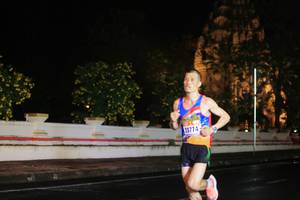 BIB: 20774
                            <button type="button" onclick="openModal(16306345)" class="btn btn-primary btn-sm float-right btn-popup" data-toggle="modal" data-target=".modal-high-quality">
                        <i class="fas fa-shopping-cart"></i> Add to Cart
                    </button>
                                            <button type="button" onclick="isThisMe(16306345, true)" class="btn btn-success btn-sm float-right btn-popup btn-isme hidden" data-toggle="tooltip" data-placement="bottom" title="นี่คือรูปของคุณใช่ไหม คลิกที่นี่เพื่อเอาเข้าอัลบั้ม">
                        <i class="fas fa-plus"></i> Add to album
                    </button>
                    <button type="button" onclick="isThisMe(16306345, false)" class="btn btn-warning btn-sm float-right btn-popup btn-isnotme hidden">
                        <i class="fas fa-ban"></i> Remove from album
                    </button>