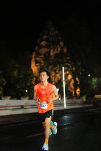 BIB: 527
                            <button type="button" onclick="openModal(16379524)" class="btn btn-primary btn-sm float-right btn-popup" data-toggle="modal" data-target=".modal-high-quality">
                        <i class="fas fa-shopping-cart"></i> Add to Cart
                    </button>
                                            <button type="button" onclick="isThisMe(16379524, true)" class="btn btn-success btn-sm float-right btn-popup btn-isme hidden" data-toggle="tooltip" data-placement="bottom" title="นี่คือรูปของคุณใช่ไหม คลิกที่นี่เพื่อเอาเข้าอัลบั้ม">
                        <i class="fas fa-plus"></i> Add to album
                    </button>
                    <button type="button" onclick="isThisMe(16379524, false)" class="btn btn-warning btn-sm float-right btn-popup btn-isnotme hidden">
                        <i class="fas fa-ban"></i> Remove from album
                    </button>