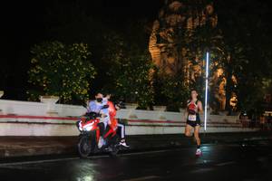 BIB: 
                            <button type="button" onclick="openModal(16296573)" class="btn btn-primary btn-sm float-right btn-popup" data-toggle="modal" data-target=".modal-high-quality">
                        <i class="fas fa-shopping-cart"></i> Add to Cart
                    </button>
                                            <button type="button" onclick="isThisMe(16296573, true)" class="btn btn-success btn-sm float-right btn-popup btn-isme hidden" data-toggle="tooltip" data-placement="bottom" title="นี่คือรูปของคุณใช่ไหม คลิกที่นี่เพื่อเอาเข้าอัลบั้ม">
                        <i class="fas fa-plus"></i> Add to album
                    </button>
                    <button type="button" onclick="isThisMe(16296573, false)" class="btn btn-warning btn-sm float-right btn-popup btn-isnotme hidden">
                        <i class="fas fa-ban"></i> Remove from album
                    </button>