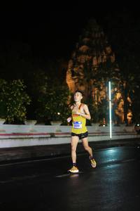 BIB: 40249
                            <button type="button" onclick="openModal(16310970)" class="btn btn-primary btn-sm float-right btn-popup" data-toggle="modal" data-target=".modal-high-quality">
                        <i class="fas fa-shopping-cart"></i> Add to Cart
                    </button>
                                            <button type="button" onclick="isThisMe(16310970, true)" class="btn btn-success btn-sm float-right btn-popup btn-isme hidden" data-toggle="tooltip" data-placement="bottom" title="นี่คือรูปของคุณใช่ไหม คลิกที่นี่เพื่อเอาเข้าอัลบั้ม">
                        <i class="fas fa-plus"></i> Add to album
                    </button>
                    <button type="button" onclick="isThisMe(16310970, false)" class="btn btn-warning btn-sm float-right btn-popup btn-isnotme hidden">
                        <i class="fas fa-ban"></i> Remove from album
                    </button>