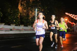 BIB: 21016, 201, 21121
                            <button type="button" onclick="openModal(16301416)" class="btn btn-primary btn-sm float-right btn-popup" data-toggle="modal" data-target=".modal-high-quality">
                        <i class="fas fa-shopping-cart"></i> Add to Cart
                    </button>
                                            <button type="button" onclick="isThisMe(16301416, true)" class="btn btn-success btn-sm float-right btn-popup btn-isme hidden" data-toggle="tooltip" data-placement="bottom" title="นี่คือรูปของคุณใช่ไหม คลิกที่นี่เพื่อเอาเข้าอัลบั้ม">
                        <i class="fas fa-plus"></i> Add to album
                    </button>
                    <button type="button" onclick="isThisMe(16301416, false)" class="btn btn-warning btn-sm float-right btn-popup btn-isnotme hidden">
                        <i class="fas fa-ban"></i> Remove from album
                    </button>