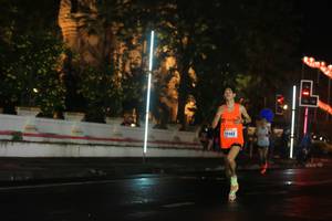 BIB: 22462
                            <button type="button" onclick="openModal(16303774)" class="btn btn-primary btn-sm float-right btn-popup" data-toggle="modal" data-target=".modal-high-quality">
                        <i class="fas fa-shopping-cart"></i> Add to Cart
                    </button>
                                            <button type="button" onclick="isThisMe(16303774, true)" class="btn btn-success btn-sm float-right btn-popup btn-isme hidden" data-toggle="tooltip" data-placement="bottom" title="นี่คือรูปของคุณใช่ไหม คลิกที่นี่เพื่อเอาเข้าอัลบั้ม">
                        <i class="fas fa-plus"></i> Add to album
                    </button>
                    <button type="button" onclick="isThisMe(16303774, false)" class="btn btn-warning btn-sm float-right btn-popup btn-isnotme hidden">
                        <i class="fas fa-ban"></i> Remove from album
                    </button>