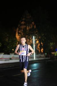 BIB: 4199
                            <button type="button" onclick="openModal(16318369)" class="btn btn-primary btn-sm float-right btn-popup" data-toggle="modal" data-target=".modal-high-quality">
                        <i class="fas fa-shopping-cart"></i> Add to Cart
                    </button>
                                            <button type="button" onclick="isThisMe(16318369, true)" class="btn btn-success btn-sm float-right btn-popup btn-isme hidden" data-toggle="tooltip" data-placement="bottom" title="นี่คือรูปของคุณใช่ไหม คลิกที่นี่เพื่อเอาเข้าอัลบั้ม">
                        <i class="fas fa-plus"></i> Add to album
                    </button>
                    <button type="button" onclick="isThisMe(16318369, false)" class="btn btn-warning btn-sm float-right btn-popup btn-isnotme hidden">
                        <i class="fas fa-ban"></i> Remove from album
                    </button>