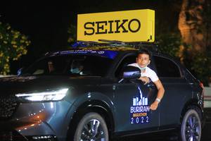 BIB: 2022
                            <button type="button" onclick="openModal(16299609)" class="btn btn-primary btn-sm float-right btn-popup" data-toggle="modal" data-target=".modal-high-quality">
                        <i class="fas fa-shopping-cart"></i> Add to Cart
                    </button>
                                            <button type="button" onclick="isThisMe(16299609, true)" class="btn btn-success btn-sm float-right btn-popup btn-isme hidden" data-toggle="tooltip" data-placement="bottom" title="นี่คือรูปของคุณใช่ไหม คลิกที่นี่เพื่อเอาเข้าอัลบั้ม">
                        <i class="fas fa-plus"></i> Add to album
                    </button>
                    <button type="button" onclick="isThisMe(16299609, false)" class="btn btn-warning btn-sm float-right btn-popup btn-isnotme hidden">
                        <i class="fas fa-ban"></i> Remove from album
                    </button>