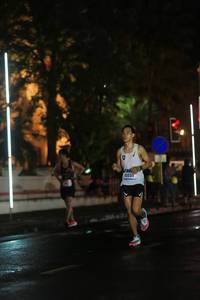 BIB: 40050
                            <button type="button" onclick="openModal(16317377)" class="btn btn-primary btn-sm float-right btn-popup" data-toggle="modal" data-target=".modal-high-quality">
                        <i class="fas fa-shopping-cart"></i> Add to Cart
                    </button>
                                            <button type="button" onclick="isThisMe(16317377, true)" class="btn btn-success btn-sm float-right btn-popup btn-isme hidden" data-toggle="tooltip" data-placement="bottom" title="นี่คือรูปของคุณใช่ไหม คลิกที่นี่เพื่อเอาเข้าอัลบั้ม">
                        <i class="fas fa-plus"></i> Add to album
                    </button>
                    <button type="button" onclick="isThisMe(16317377, false)" class="btn btn-warning btn-sm float-right btn-popup btn-isnotme hidden">
                        <i class="fas fa-ban"></i> Remove from album
                    </button>