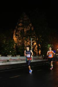 BIB: 20694, 10452
                            <button type="button" onclick="openModal(16318151)" class="btn btn-primary btn-sm float-right btn-popup" data-toggle="modal" data-target=".modal-high-quality">
                        <i class="fas fa-shopping-cart"></i> Add to Cart
                    </button>
                                            <button type="button" onclick="isThisMe(16318151, true)" class="btn btn-success btn-sm float-right btn-popup btn-isme hidden" data-toggle="tooltip" data-placement="bottom" title="นี่คือรูปของคุณใช่ไหม คลิกที่นี่เพื่อเอาเข้าอัลบั้ม">
                        <i class="fas fa-plus"></i> Add to album
                    </button>
                    <button type="button" onclick="isThisMe(16318151, false)" class="btn btn-warning btn-sm float-right btn-popup btn-isnotme hidden">
                        <i class="fas fa-ban"></i> Remove from album
                    </button>