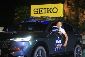 BIB: 2022
                            <button type="button" onclick="openModal(16299586)" class="btn btn-primary btn-sm float-right btn-popup" data-toggle="modal" data-target=".modal-high-quality">
                        <i class="fas fa-shopping-cart"></i> Add to Cart
                    </button>
                                            <button type="button" onclick="isThisMe(16299586, true)" class="btn btn-success btn-sm float-right btn-popup btn-isme hidden" data-toggle="tooltip" data-placement="bottom" title="นี่คือรูปของคุณใช่ไหม คลิกที่นี่เพื่อเอาเข้าอัลบั้ม">
                        <i class="fas fa-plus"></i> Add to album
                    </button>
                    <button type="button" onclick="isThisMe(16299586, false)" class="btn btn-warning btn-sm float-right btn-popup btn-isnotme hidden">
                        <i class="fas fa-ban"></i> Remove from album
                    </button>