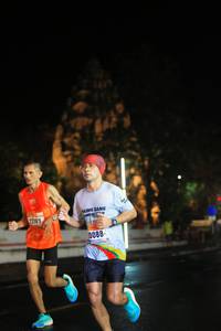 BIB: 22589, 0088
                            <button type="button" onclick="openModal(16384163)" class="btn btn-primary btn-sm float-right btn-popup" data-toggle="modal" data-target=".modal-high-quality">
                        <i class="fas fa-shopping-cart"></i> Add to Cart
                    </button>
                                            <button type="button" onclick="isThisMe(16384163, true)" class="btn btn-success btn-sm float-right btn-popup btn-isme hidden" data-toggle="tooltip" data-placement="bottom" title="นี่คือรูปของคุณใช่ไหม คลิกที่นี่เพื่อเอาเข้าอัลบั้ม">
                        <i class="fas fa-plus"></i> Add to album
                    </button>
                    <button type="button" onclick="isThisMe(16384163, false)" class="btn btn-warning btn-sm float-right btn-popup btn-isnotme hidden">
                        <i class="fas fa-ban"></i> Remove from album
                    </button>