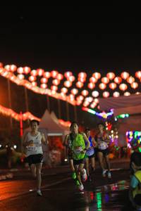 BIB: 202
                            <button type="button" onclick="openModal(16376292)" class="btn btn-primary btn-sm float-right btn-popup" data-toggle="modal" data-target=".modal-high-quality">
                        <i class="fas fa-shopping-cart"></i> Add to Cart
                    </button>
                                            <button type="button" onclick="isThisMe(16376292, true)" class="btn btn-success btn-sm float-right btn-popup btn-isme hidden" data-toggle="tooltip" data-placement="bottom" title="นี่คือรูปของคุณใช่ไหม คลิกที่นี่เพื่อเอาเข้าอัลบั้ม">
                        <i class="fas fa-plus"></i> Add to album
                    </button>
                    <button type="button" onclick="isThisMe(16376292, false)" class="btn btn-warning btn-sm float-right btn-popup btn-isnotme hidden">
                        <i class="fas fa-ban"></i> Remove from album
                    </button>