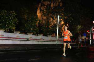 BIB: 462
                            <button type="button" onclick="openModal(16303802)" class="btn btn-primary btn-sm float-right btn-popup" data-toggle="modal" data-target=".modal-high-quality">
                        <i class="fas fa-shopping-cart"></i> Add to Cart
                    </button>
                                            <button type="button" onclick="isThisMe(16303802, true)" class="btn btn-success btn-sm float-right btn-popup btn-isme hidden" data-toggle="tooltip" data-placement="bottom" title="นี่คือรูปของคุณใช่ไหม คลิกที่นี่เพื่อเอาเข้าอัลบั้ม">
                        <i class="fas fa-plus"></i> Add to album
                    </button>
                    <button type="button" onclick="isThisMe(16303802, false)" class="btn btn-warning btn-sm float-right btn-popup btn-isnotme hidden">
                        <i class="fas fa-ban"></i> Remove from album
                    </button>